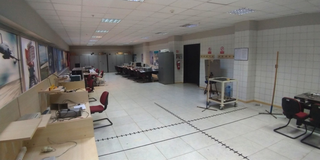 1533822880-RF and Antenna Laboratory.jpg
